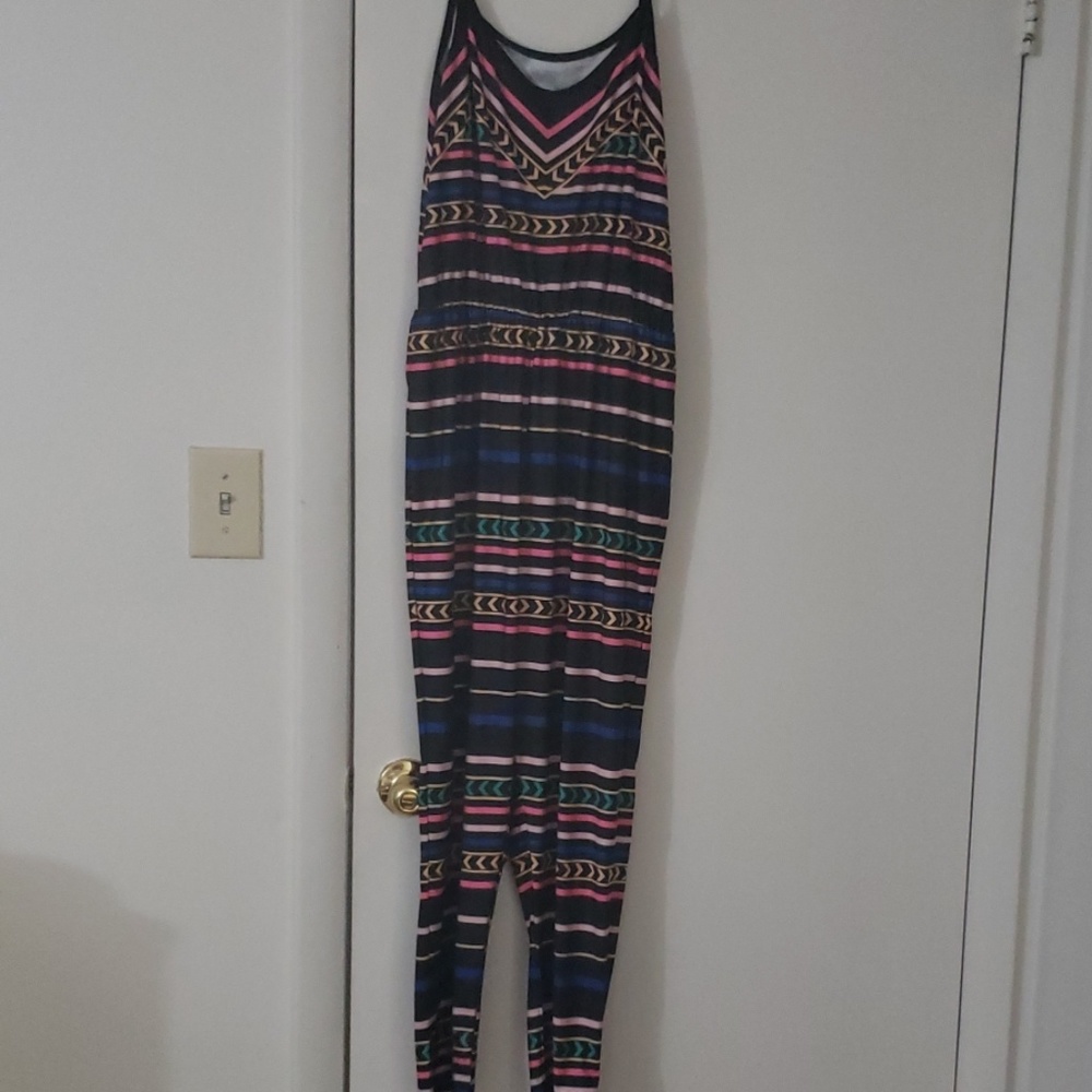 Jumpsuit - Picture 2 of 3